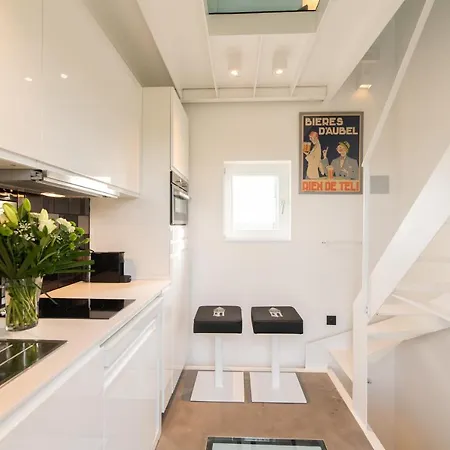 Insolite La Tour De Larbuisson