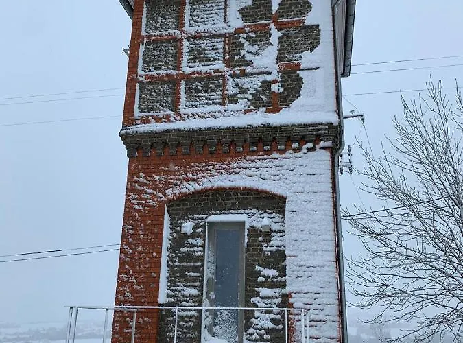Insolite La Tour De Larbuisson